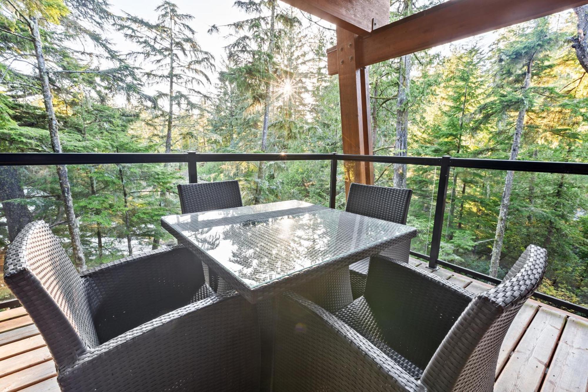 The Cabins At Terrace Beach Ucluelet Extérieur photo