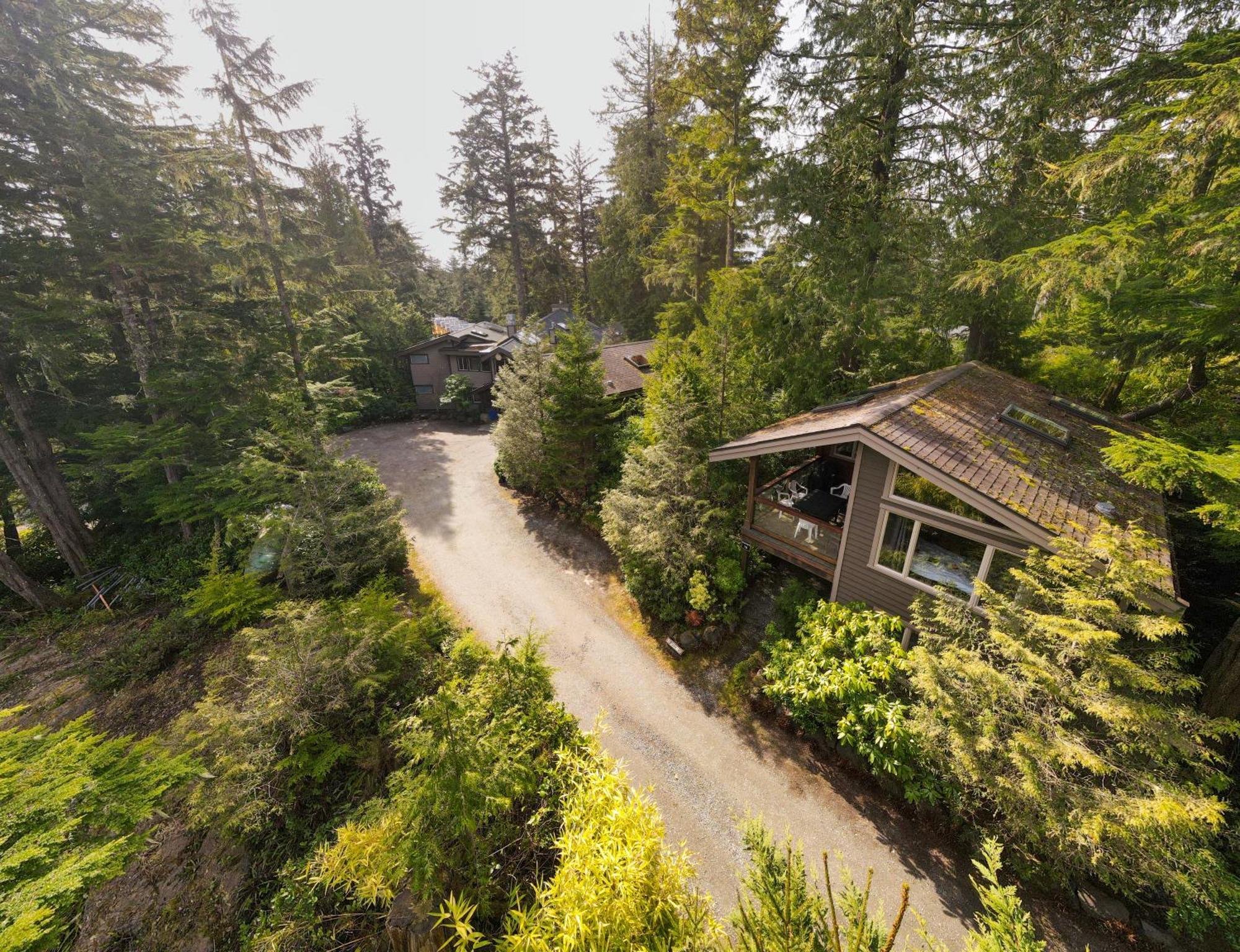 The Cabins At Terrace Beach Ucluelet Extérieur photo