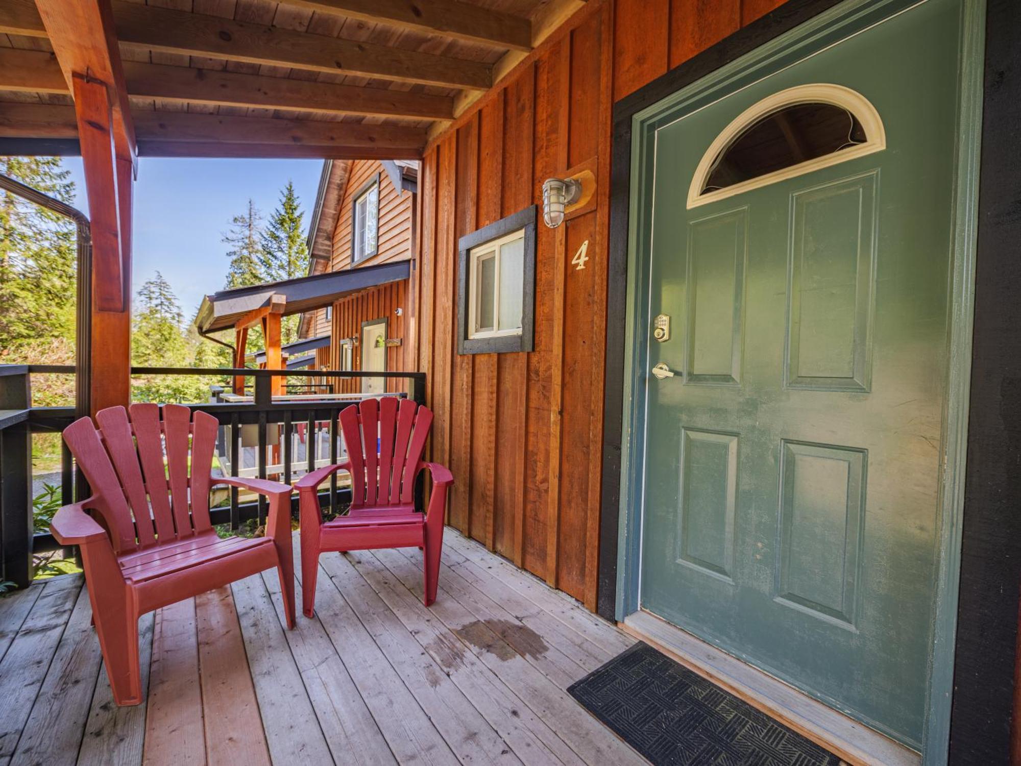 The Cabins At Terrace Beach Ucluelet Extérieur photo